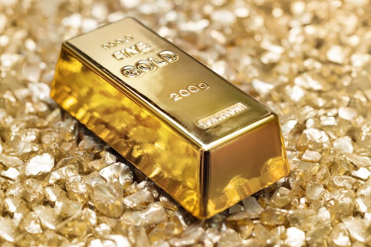 با افزایش مجدد تورم آمریکا، طلا سقوط کرد و حدود 2150.00 دلار کاهش یافت
